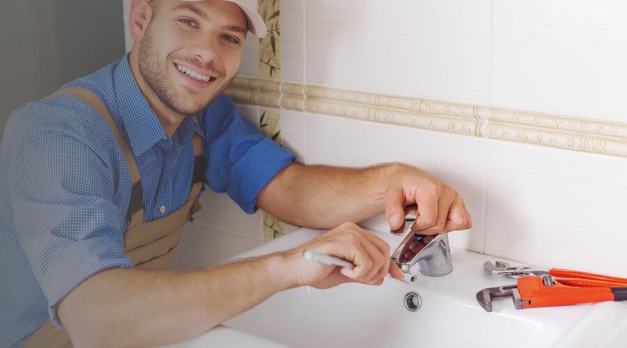 Professional clogged drains services in Whitesboro, TX